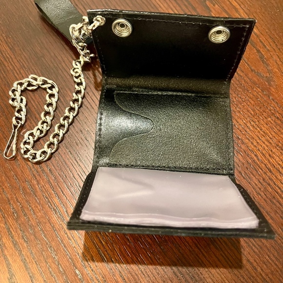 Leather Biker Wallet With Chain Trifold - Dice Screen Print on the Wallet - NEW - Picture 4 of 4